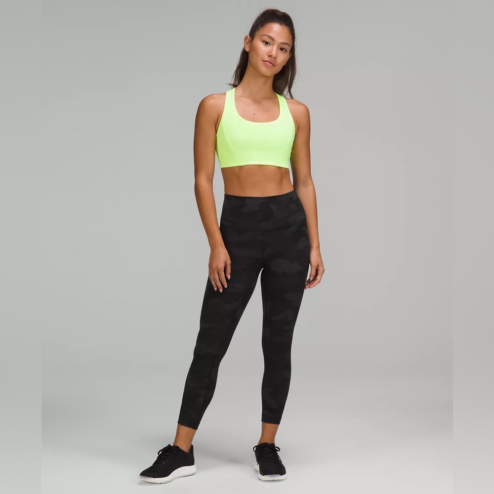 NWT Lululemon Wunder Train HR Tight 25” in black camo